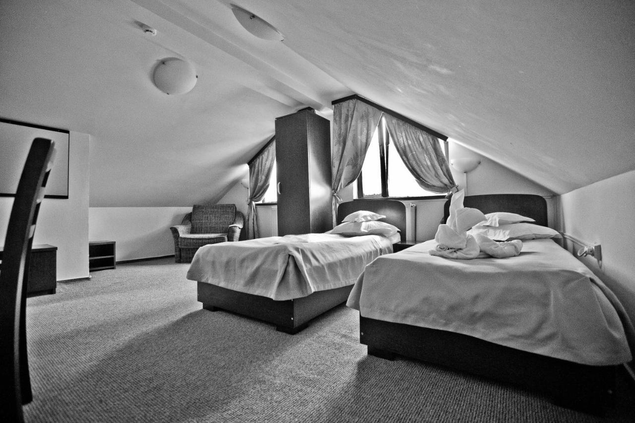 Hotel Piemonte Predeal Exterior foto