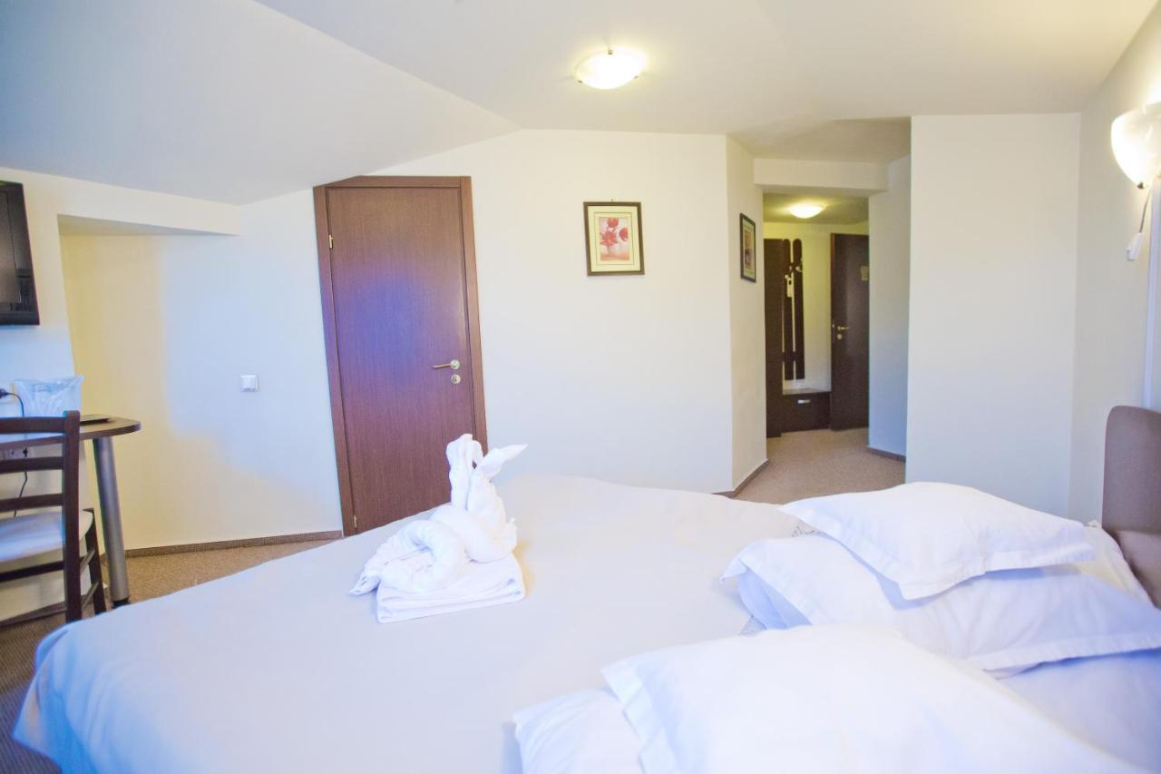 Hotel Piemonte Predeal Exterior foto